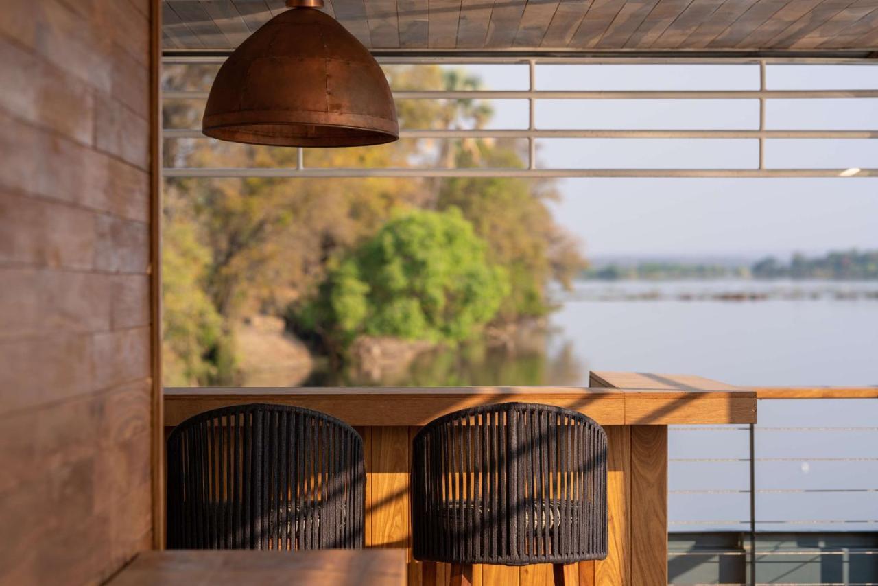 Radisson Blu Mosi-Oa-Tunya Livingstone Resort Екстер'єр фото