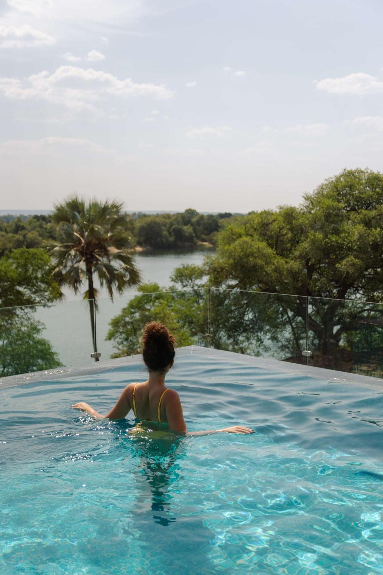 Radisson Blu Mosi-Oa-Tunya Livingstone Resort Екстер'єр фото