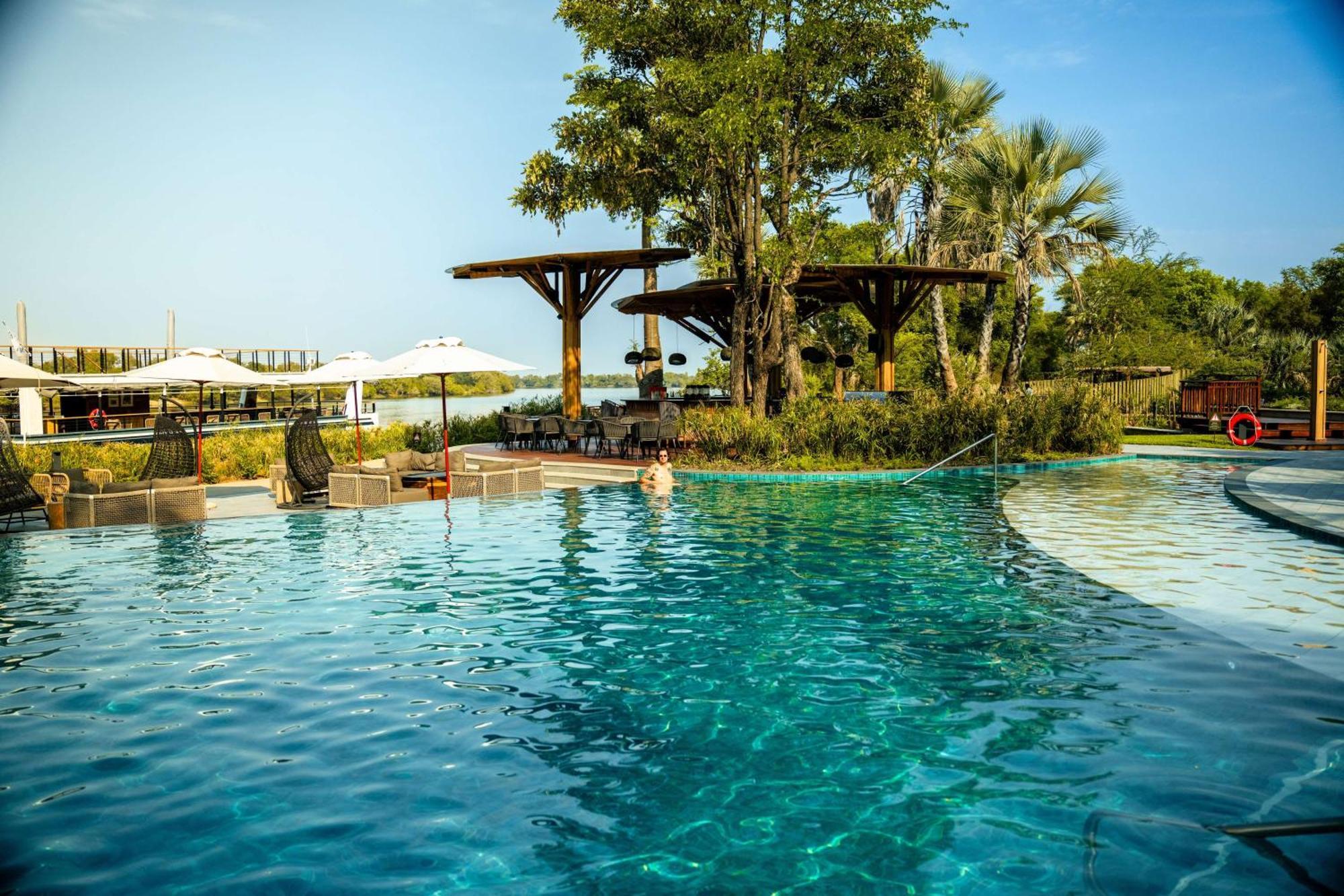 Radisson Blu Mosi-Oa-Tunya Livingstone Resort Екстер'єр фото